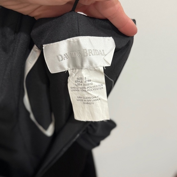 David’s Bridal Black Formal Gown with Sash Size 2 - Picture 4 of 7